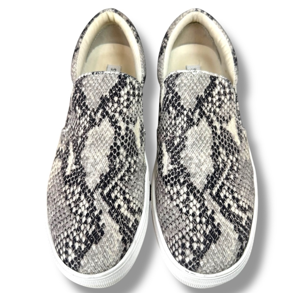 Steve Madden Gills Slip On Sneakers Gray Snake Print Size 8 Streetwear Casual - Picture 7 of 16